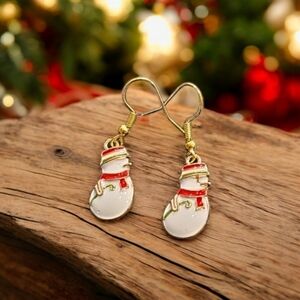 Snowman Holiday Festive Dangle Earrings